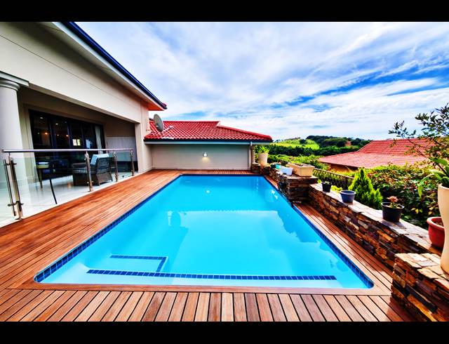 3 BEDROOM HOUSE FOR SALE IN SHELLY BEACH